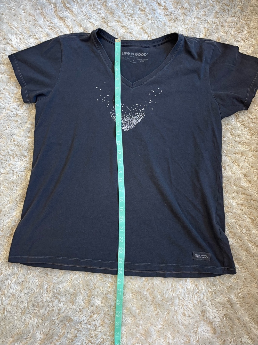 Life Is Good Black V-Neck Tee with Heart Graphic - Large - Picture 9 of 9